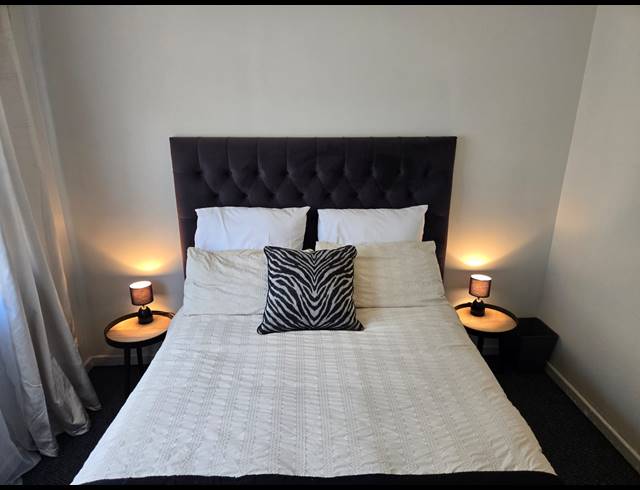 3 BEDROOM TOWNHOUSE FOR SALE IN BLUEWATER BAY
